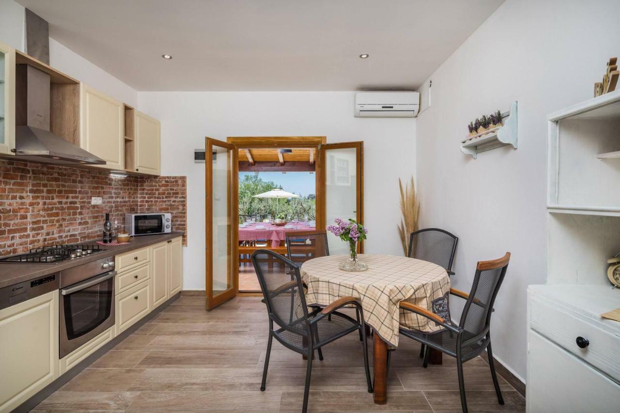 Rogoznicka Oaza 2 Villa Rogoznica  Ngoại thất bức ảnh