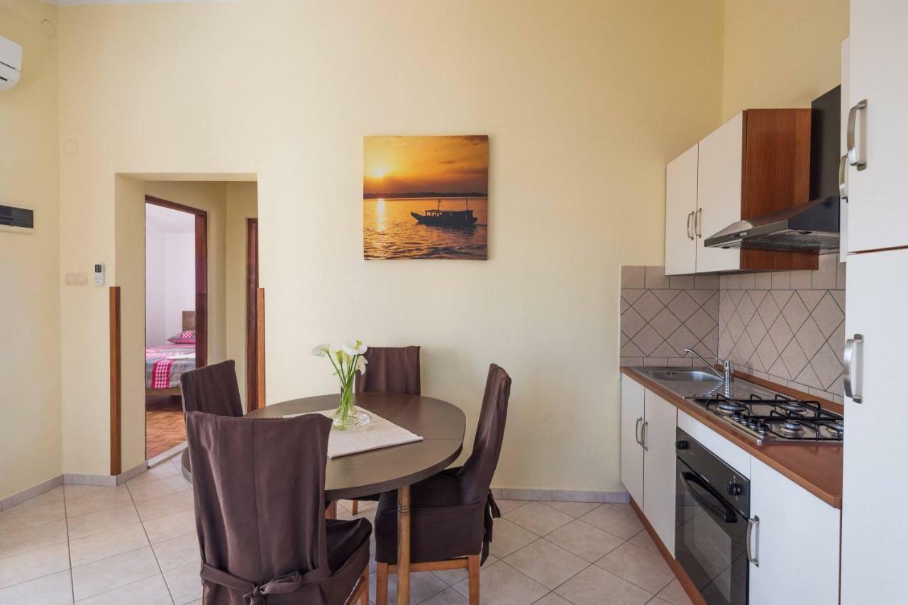 Rogoznicka Oaza 2 Villa Rogoznica  Ngoại thất bức ảnh