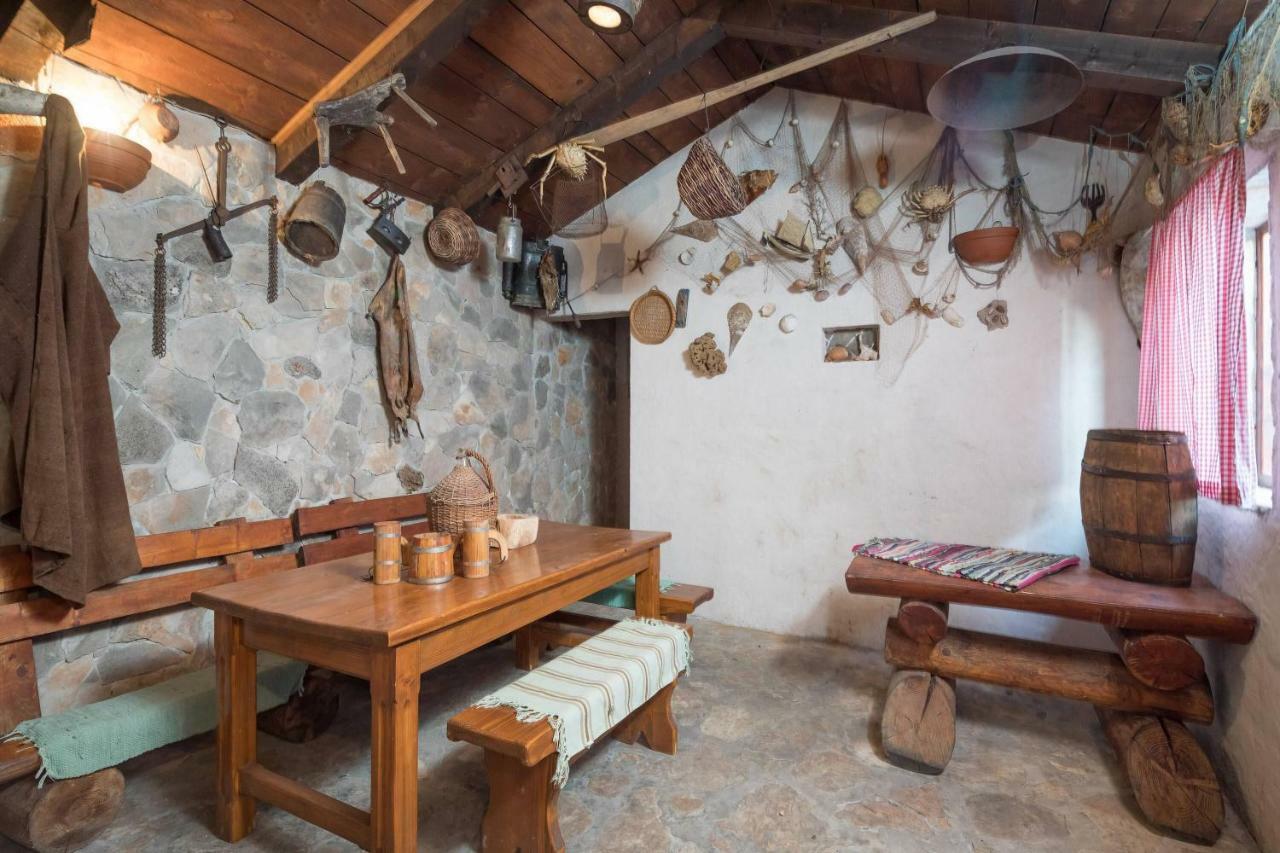Rogoznicka Oaza 2 Villa Rogoznica  Ngoại thất bức ảnh